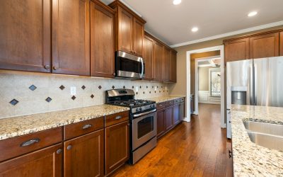 Custom Wood Cabinet Design and Kitchen Remodeling: Creating Beautiful, Functional Kitchens That Feel Like Home